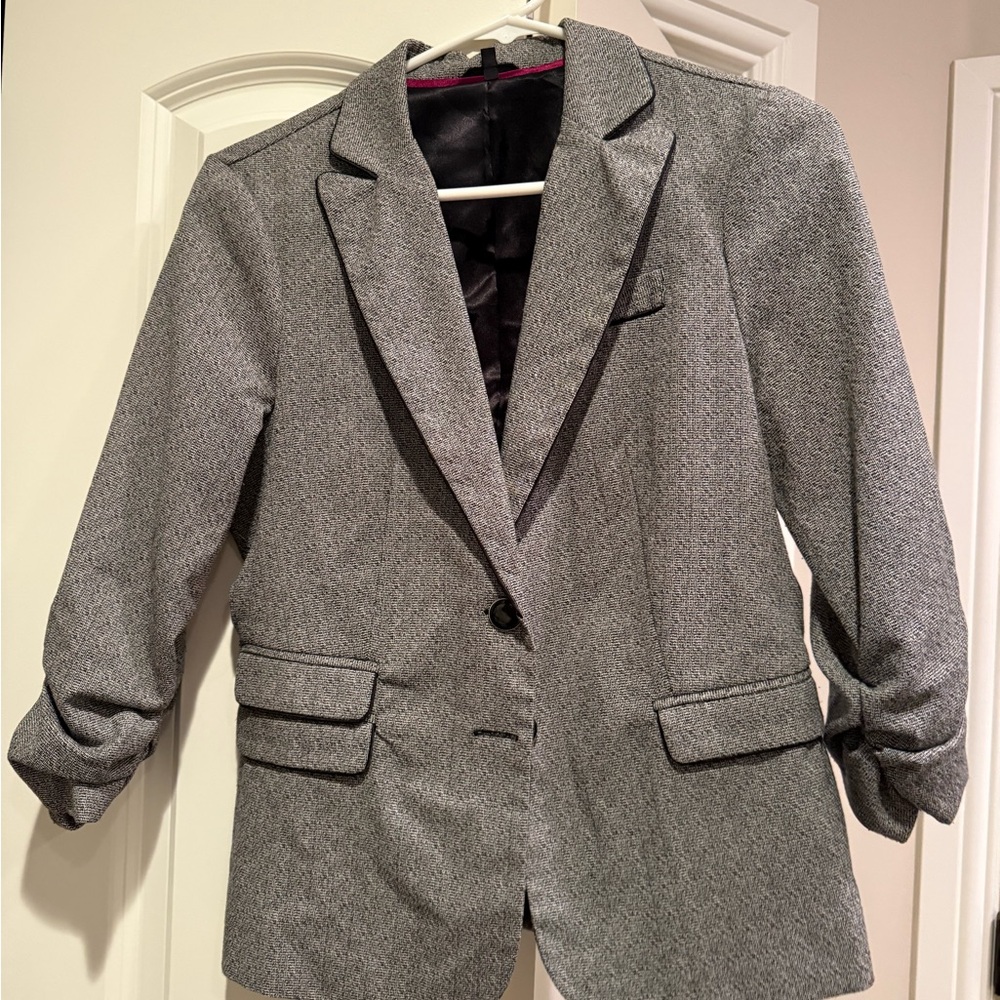 Classic Gray Women’s Blazer